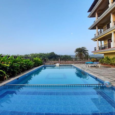 Crystal Serenity Boutique Resort Mandrem Bagian luar foto
