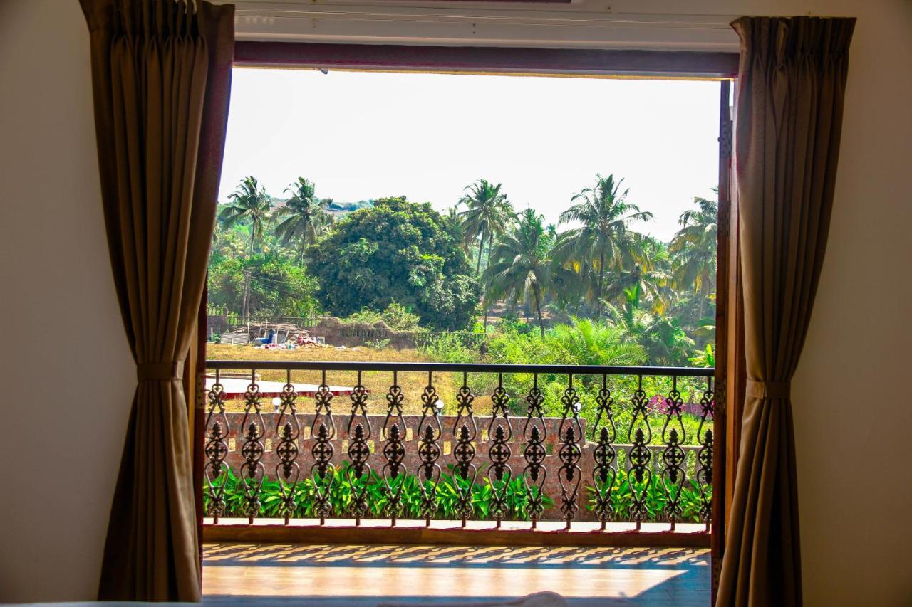 Crystal Serenity Boutique Resort Mandrem Bagian luar foto
