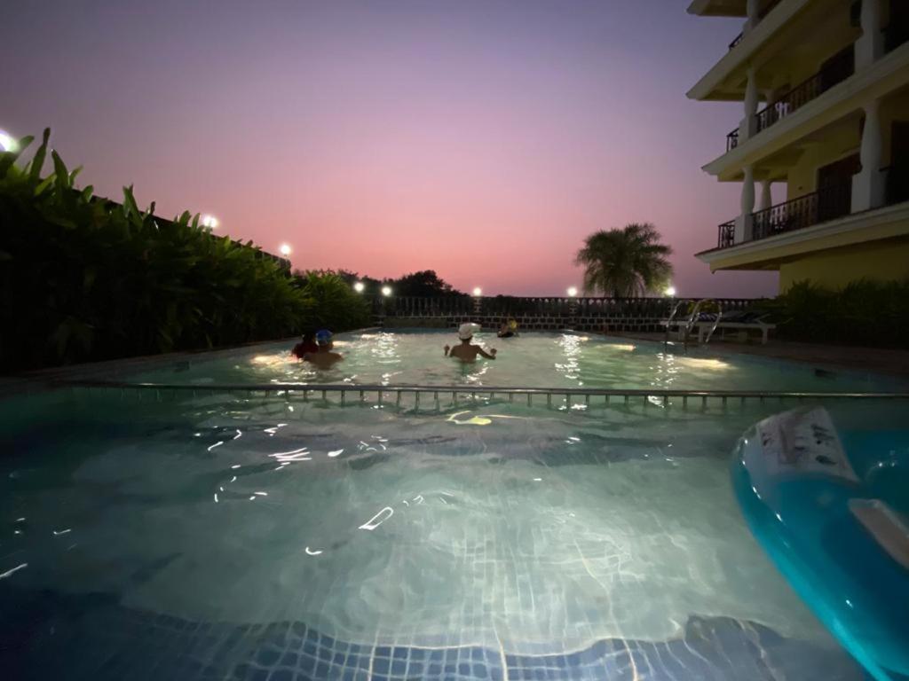 Crystal Serenity Boutique Resort Mandrem Bagian luar foto
