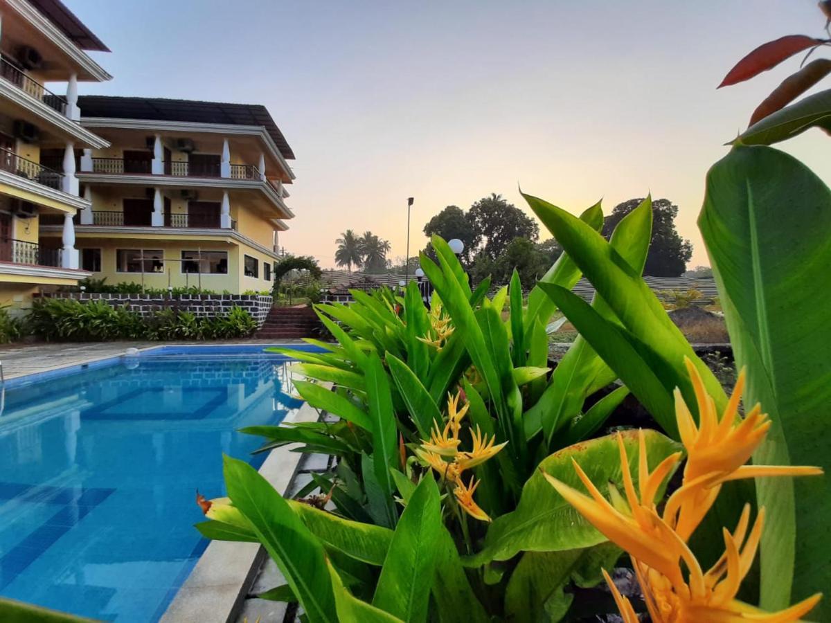 Crystal Serenity Boutique Resort Mandrem Bagian luar foto