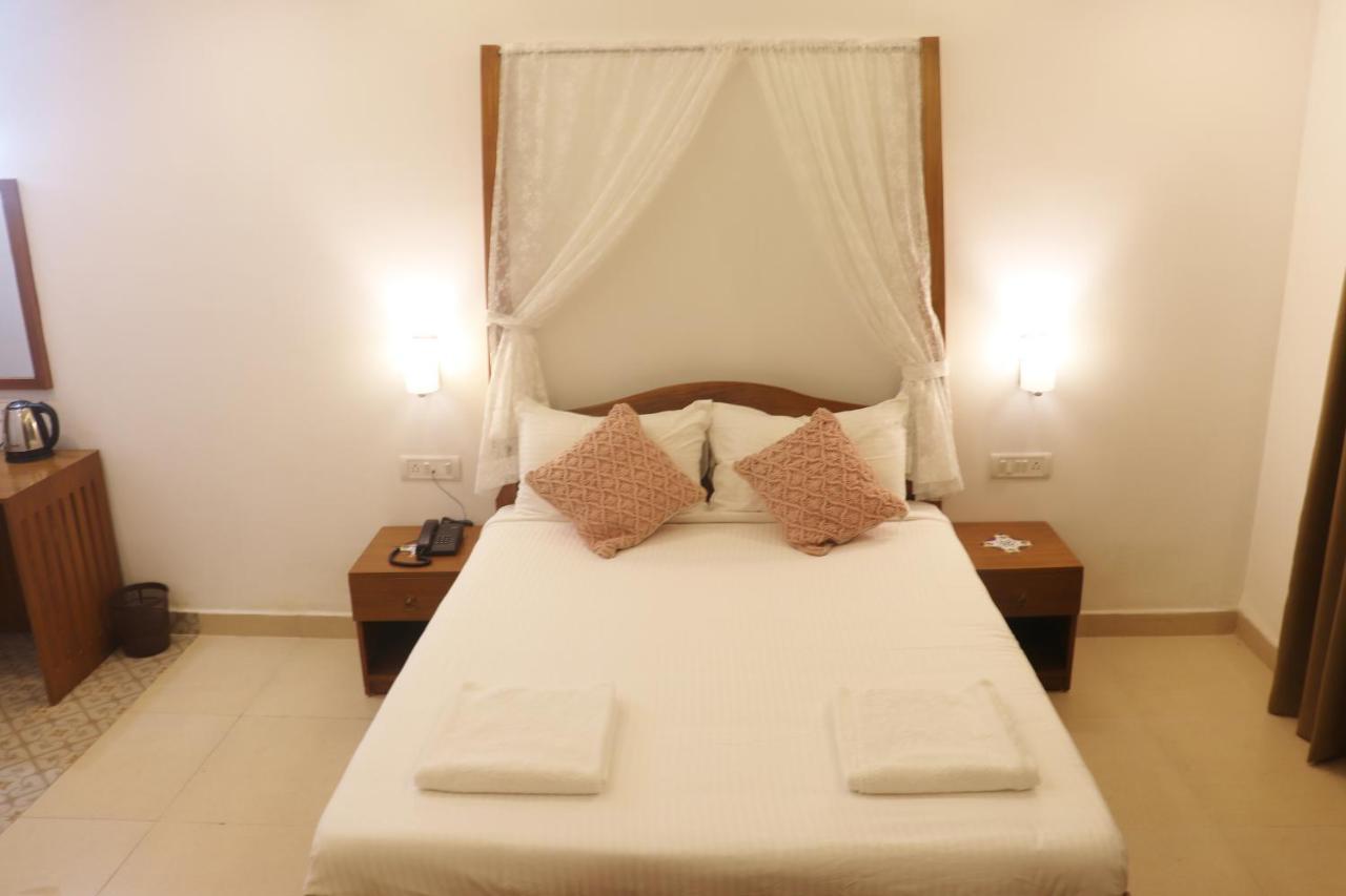 Crystal Serenity Boutique Resort Mandrem Bagian luar foto