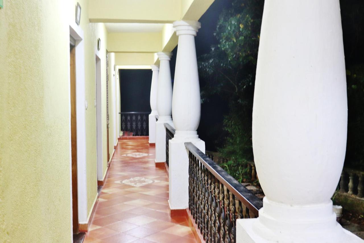 Crystal Serenity Boutique Resort Mandrem Bagian luar foto